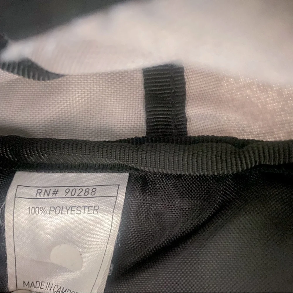 Adidas Classic 3S Backpack, Onix/Black, One Size School , Everyday, Etc,.